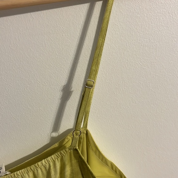 E&M yellow tie dye spaghetti strap wrap dress size large - Picture 5 of 5